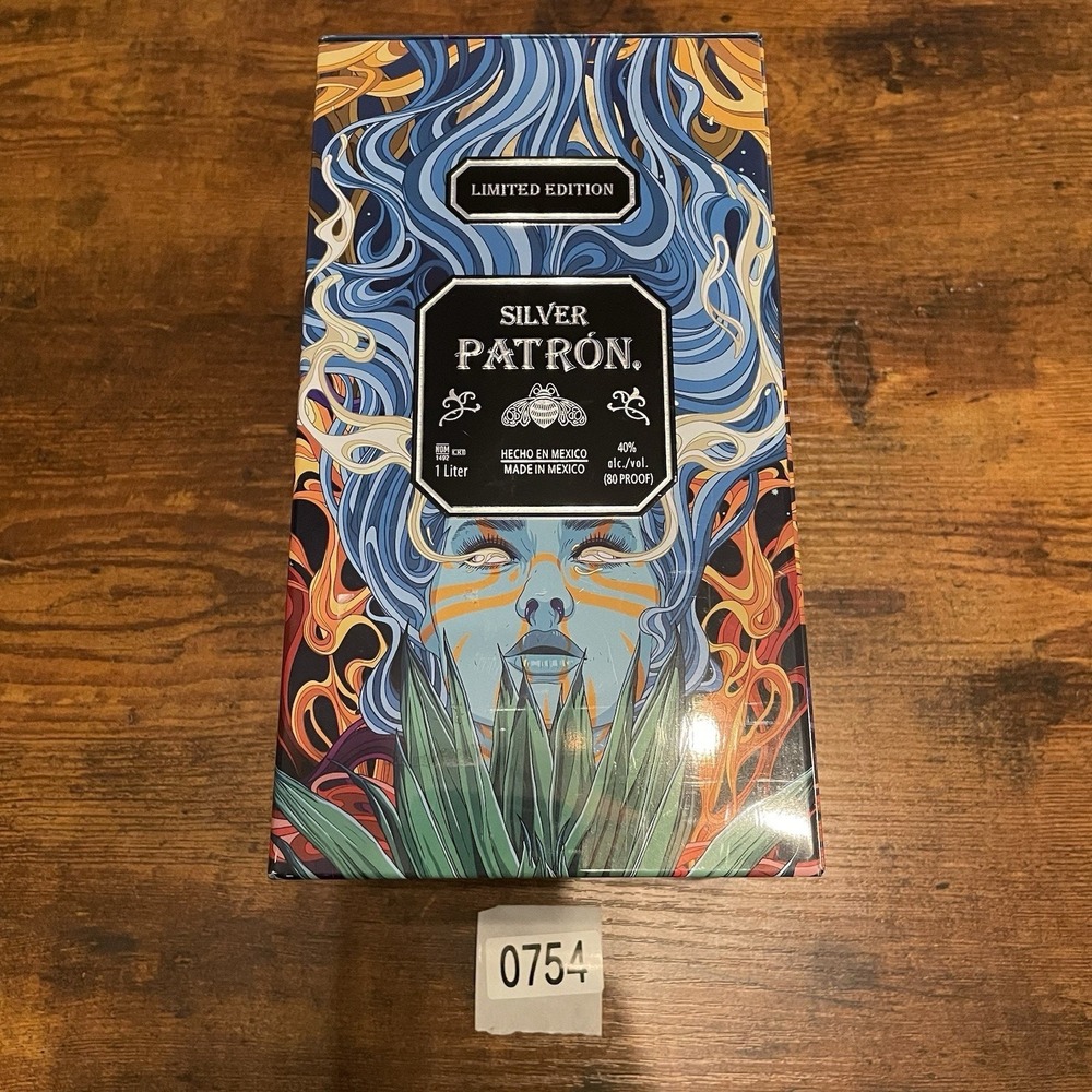 ✅Patron Silver Limited Edition 2021 Collectable Box Tin By Artist Senkoe #️⃣0754